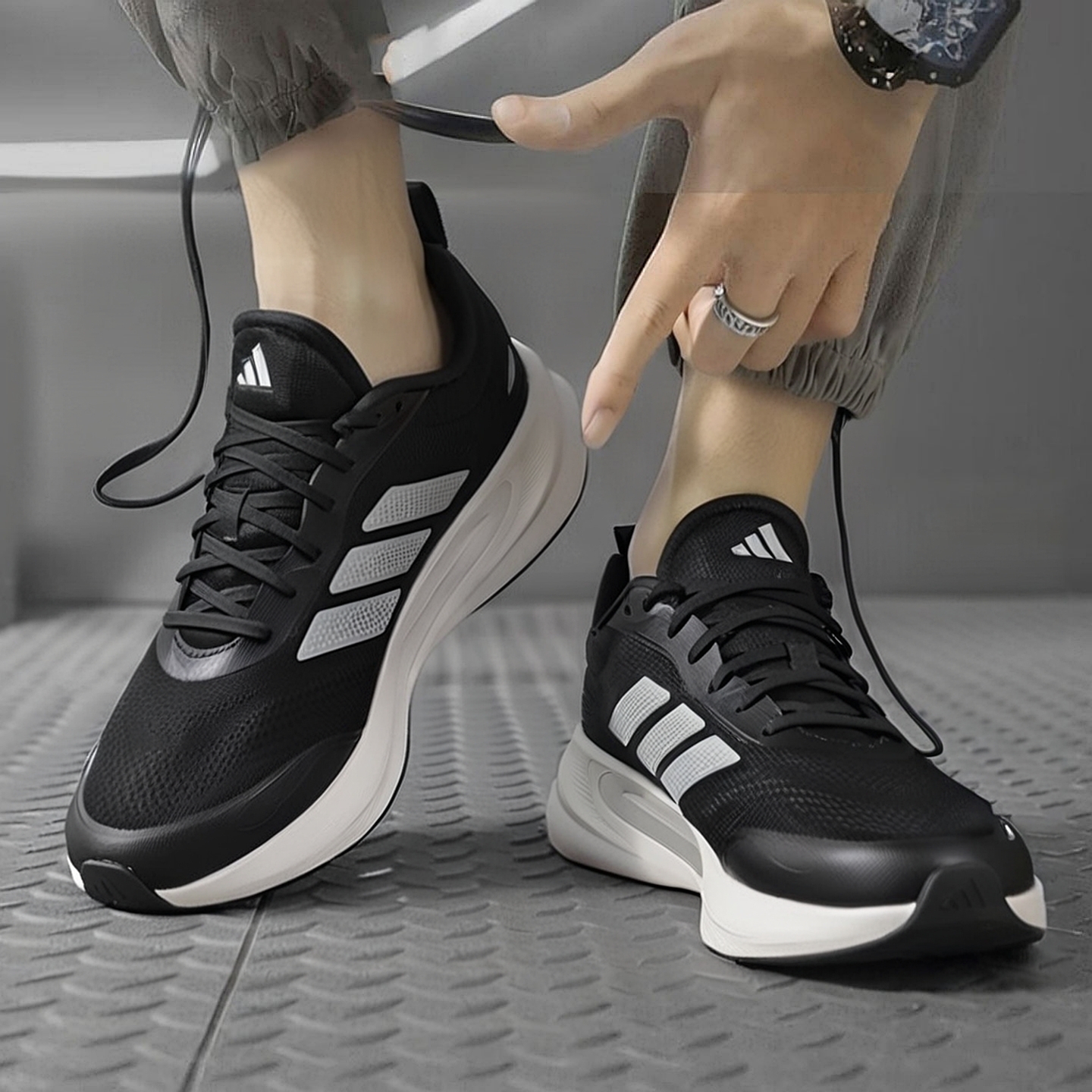 阿迪达斯男女同款跑步鞋ORBIT STAR运动休闲鞋低帮透气训练鞋男士