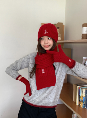 Carrier 韩国代购STAP三件套～冬季保暖50%绵羊毛围巾帽子手套女