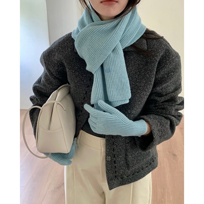 Carrier 礼物套装～韩系情侣氛围感纯色围巾柔软亲肤冬季保暖手套