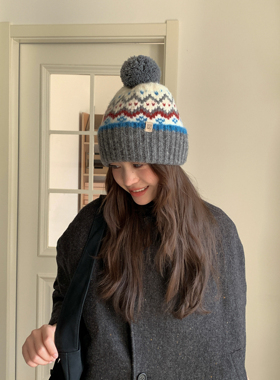 Carrier 费尔岛提花～韩系氛围感毛线套头毛球帽子女冬保暖套头帽