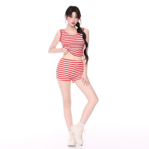 2025新款游泳衣女分体式三件套遮肚显瘦性感韩国ins风泡温泉泳装