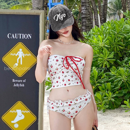 泳衣女2026新款网红性感比基尼三点式小胸聚拢分体式泡温泉游泳装