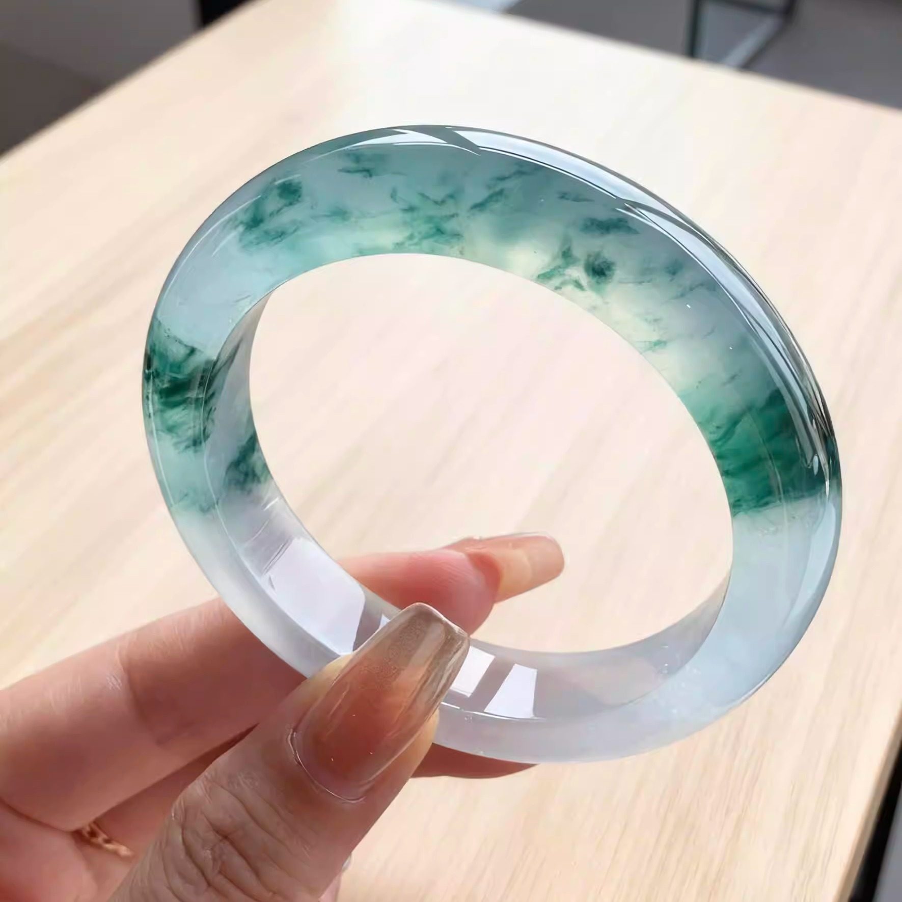 玉长情高端缅甸翡翠手镯子高冰种飘花玉手镯女贵妃正品真玉石处理