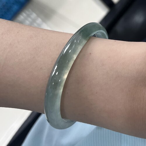 玉长情【浅黛凝青】缅甸高端翡翠高冰透飘花玉手镯子正品真玉处理