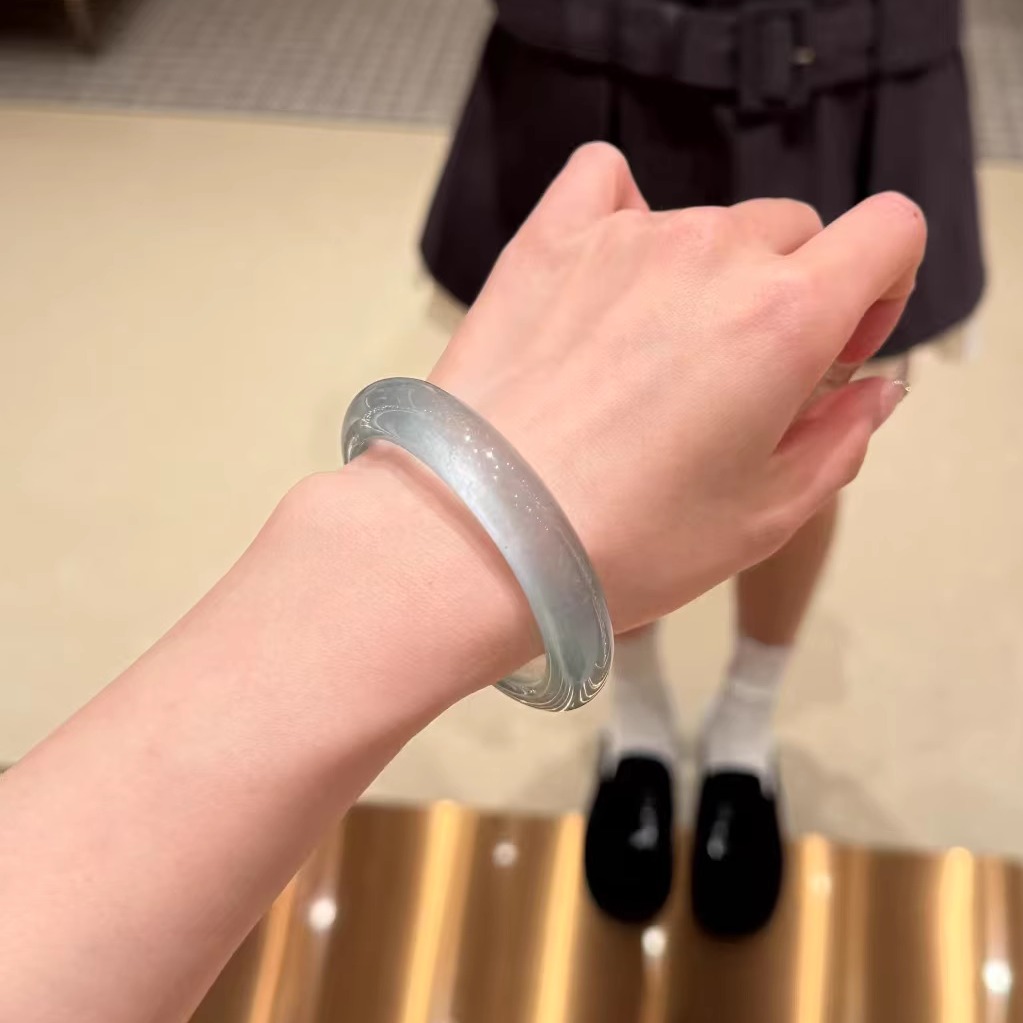玉长情冰糯种高冰透白月光纯色翡翠高档手镯子女款正品真玉石处理