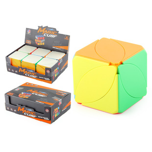 工厂货源 儿童科教益智5.5cm顺滑旋转魔方6pcs枫叶异形魔方展示盒