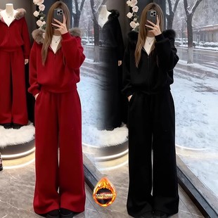 红色休闲运动套装女冬季加绒加厚2025新款连帽卫衣阔腿裤两件套