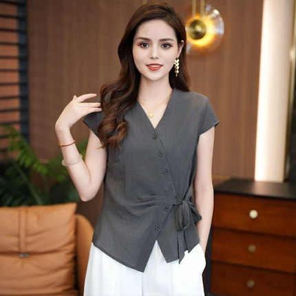 不规则短袖衬衫女夏季薄款2025新款今年流行爆款时尚气质V领上衣