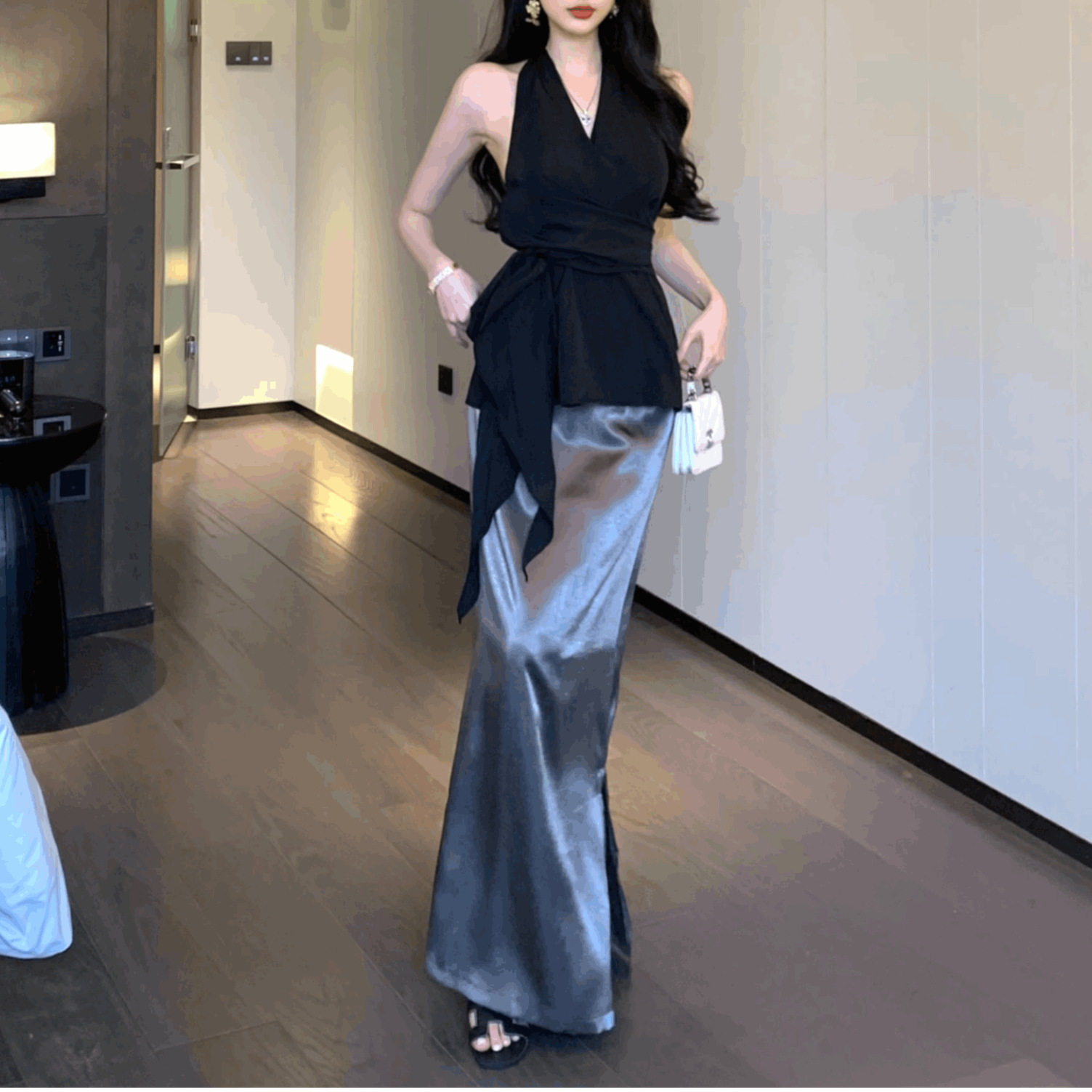 气质套装系带收腰挂脖背心女2026年夏季新款半身裙包臀裙两件套