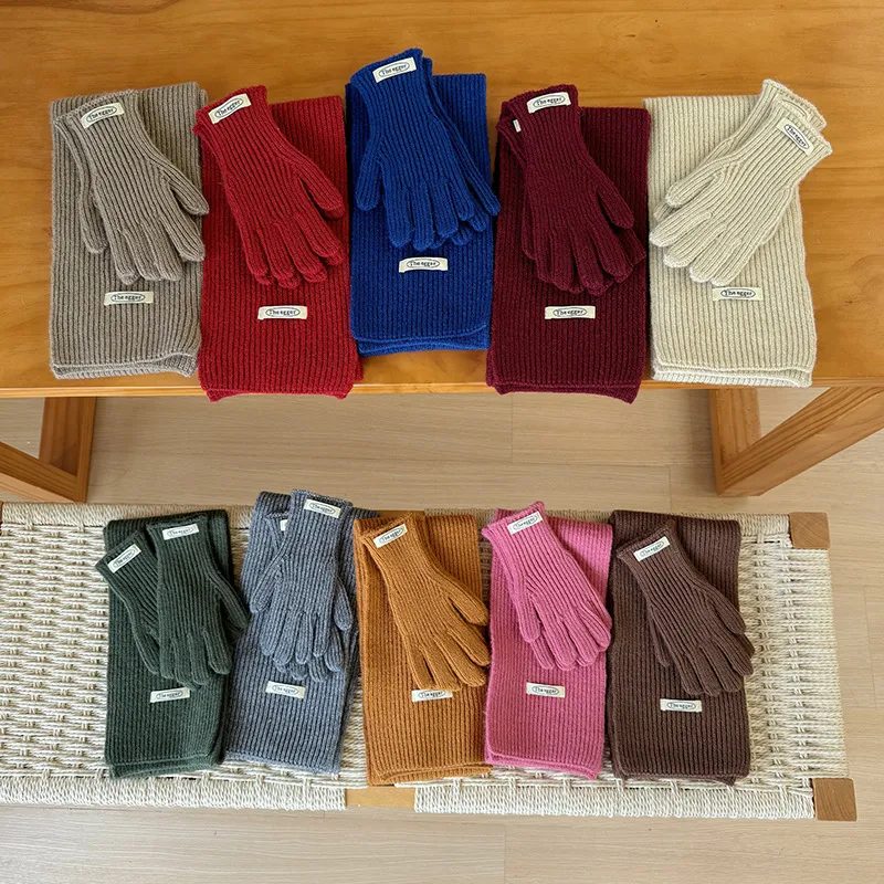 한국의 새로운 어린이 스카프와 장갑 ??2피스 세트 남학생과 여학생 단색 다용도 정장 겨울  ??따뜻한 착용 추세