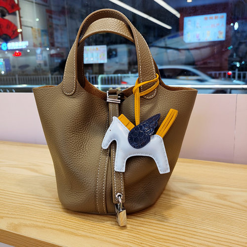 H家小马挂件鳄鱼纹真皮纯手工