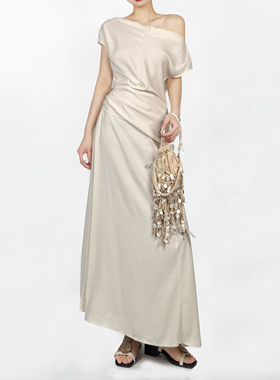 解余 JIEYU 一字肩绑带气质连衣裙