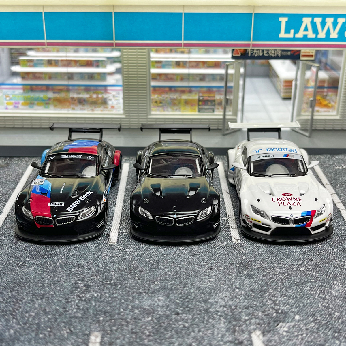 maxwell 1:64 宝马 bmw z4 gt3 合金仿真汽车模型摆件