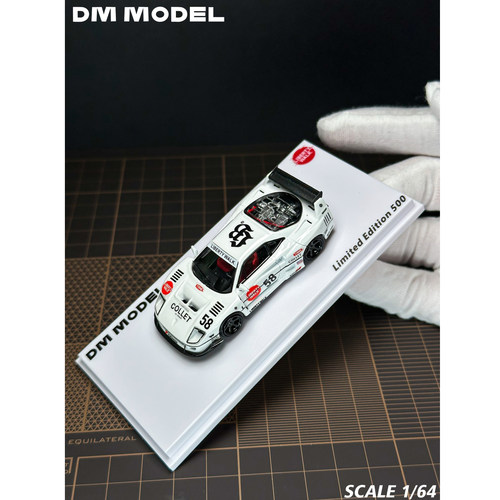 DM MODEL 1:64 LBWK F40 白色56# 合金仿真汽车模型