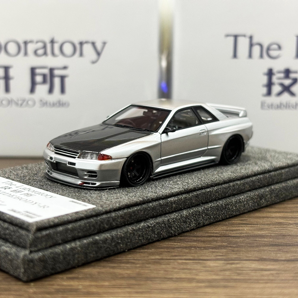 技研所 Zonzo 1:64 Garage Active R32 树脂仿真汽车模型