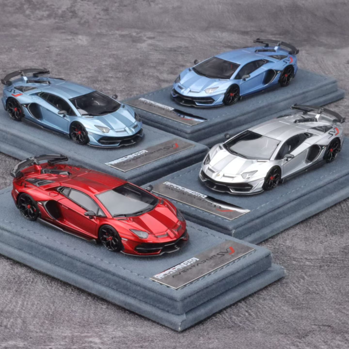 Grade Pro 1:64 兰博基尼 SVJ LP770-4 大牛 树脂仿真汽车模型