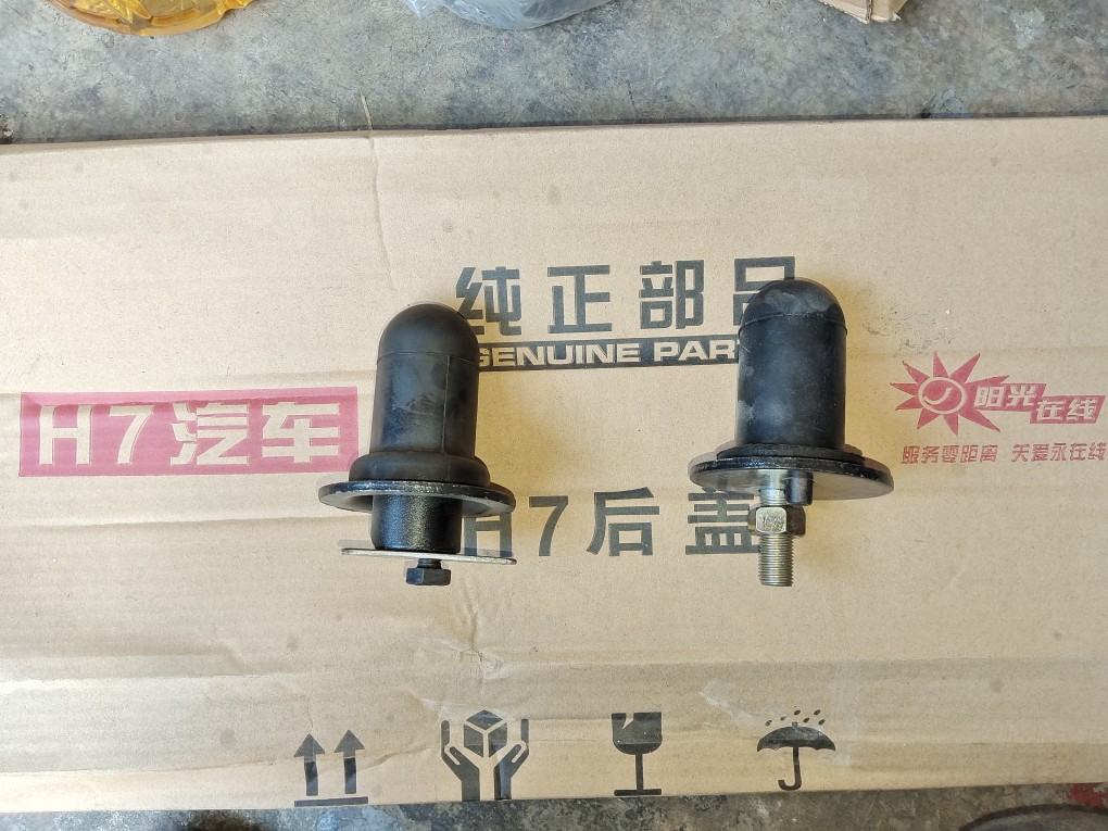 东风柳汽乘龙霸龙配件霸龙507 M5 M7乘龙M3驾驶室胶垫 弹簧胶垫