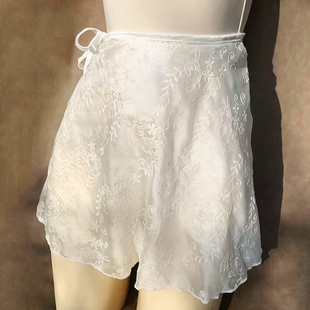 新款芭蕾舞蹈裙纱裙半身裙女一片式裙白色大成人天丝刺绣系带