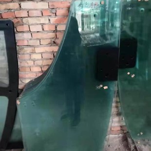 1204天骄1304 适用于东方红拖拉机玻璃704 1004 904 1504玻璃 804