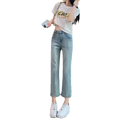 浅蓝色直筒牛仔裤女早春新款