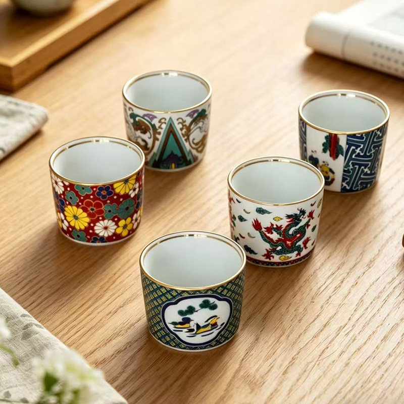 日本九谷烧陶瓷浮雕金边品茗杯