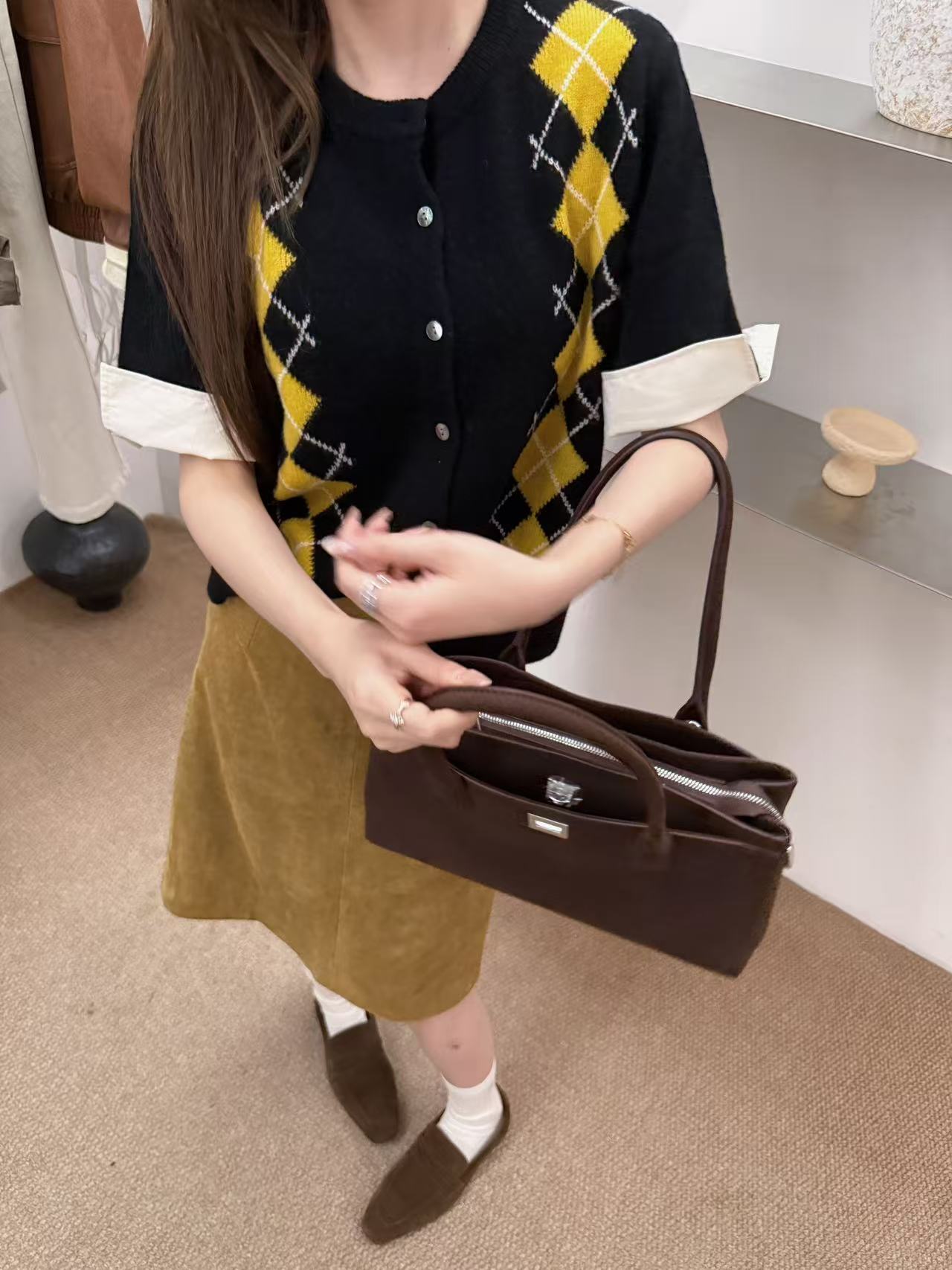 2026秋冬新款韩版宽松显瘦圆领拼色羊绒开衫女百搭毛衣外套上衣潮