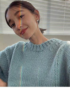 日系松本小众牌高定慵懒复古奶油粗棒针羊毛软糯短款 清仓 毛衣女