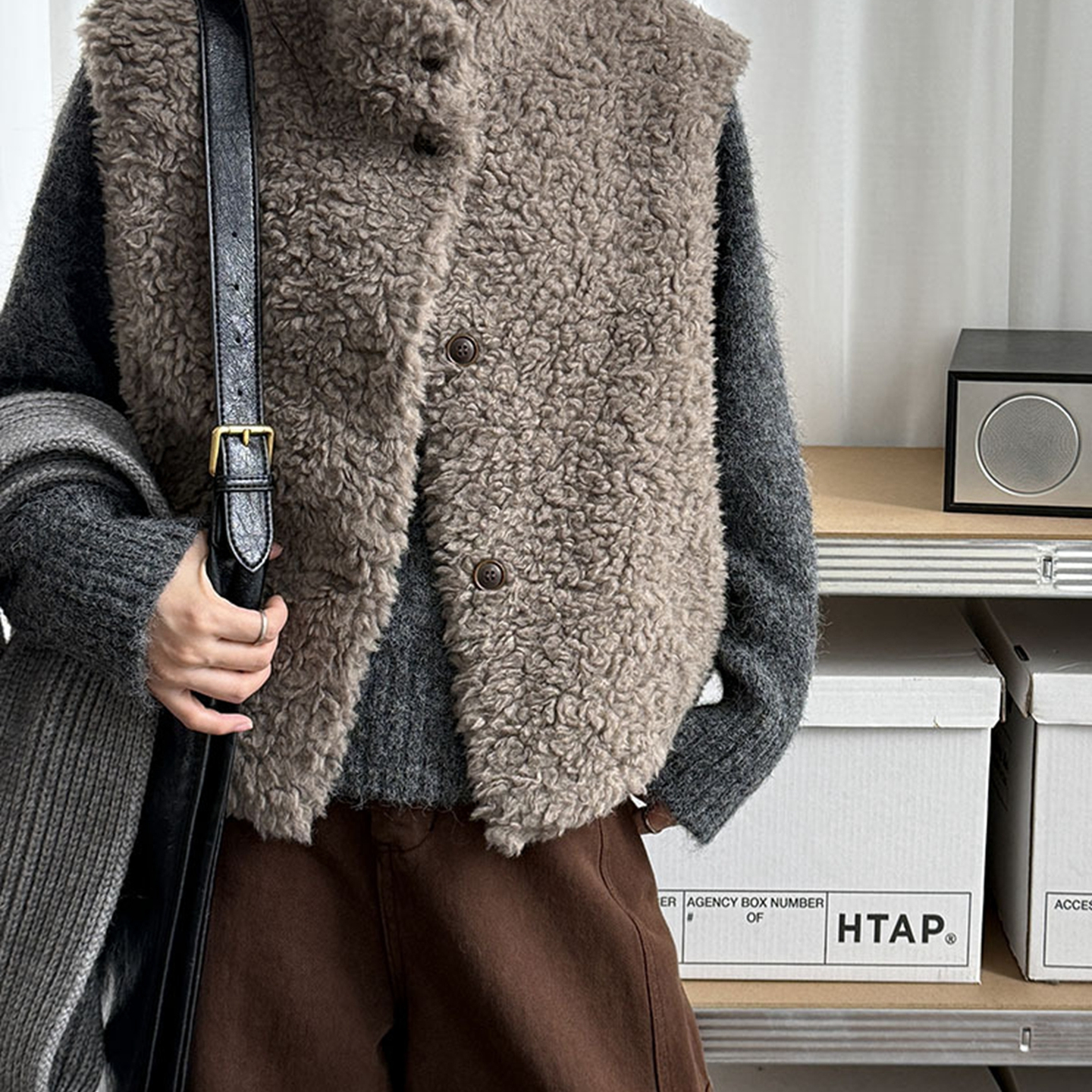 三七羊毛麂皮绒皮毛一体无袖马甲