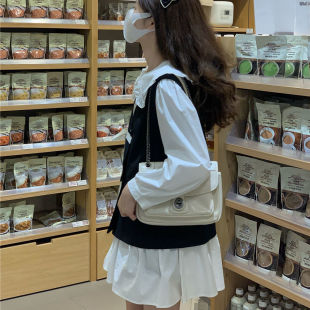 连衣裙女 学院风百搭娃娃领白色少马甲长袖 韩系少女春季 2023年新款