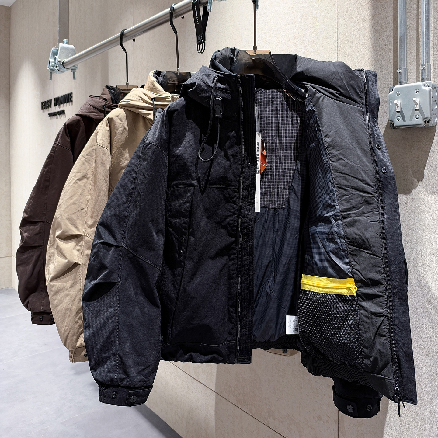 冬季潮流连帽90绒冲锋衣羽绒服
