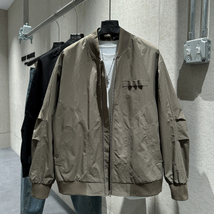 立体装 个性 饰袖 子掐折设计时尚 早春新款 棒球领夹克衫 炸街外套男士