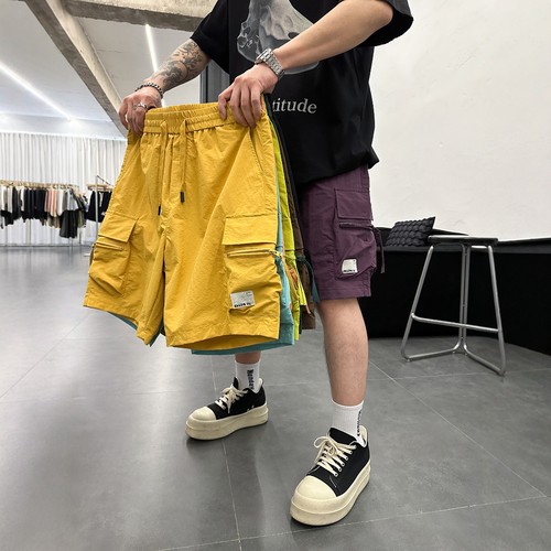 宽松大口大直筒工装短裤