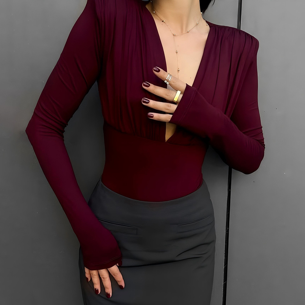 Deep V-neck long sleeved jumpsuit 深V领紧身长袖连体衣