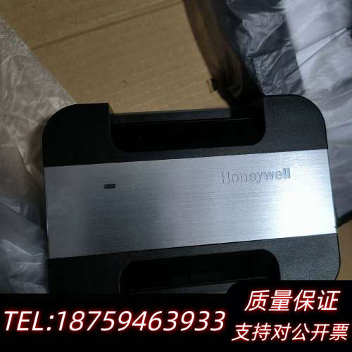 楼宇自控系统 UC6002-SC1控制器上盖，还配.询价