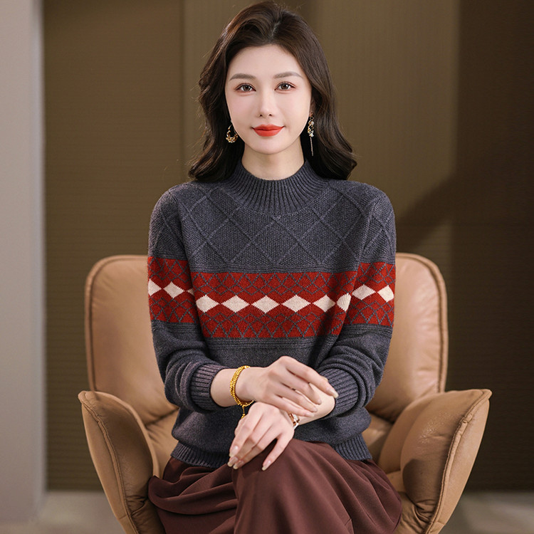 100%羊毛复古菱格纹羊绒衫