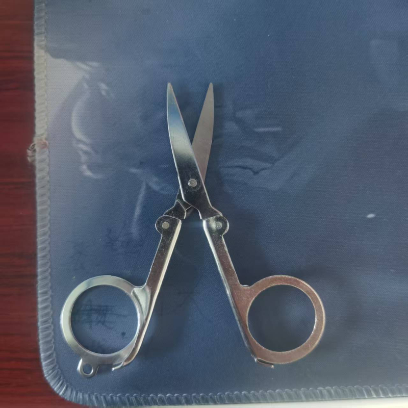 折叠剪刀办公学生迷你旅行不锈钢便携鱼线剪多功能实用好物小工具