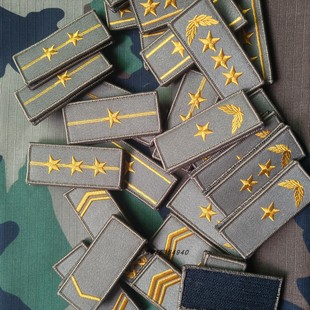 咖色微电影潮流级别金吾蔚星星绿色教官领章贴魔术贴户外拓展徽章