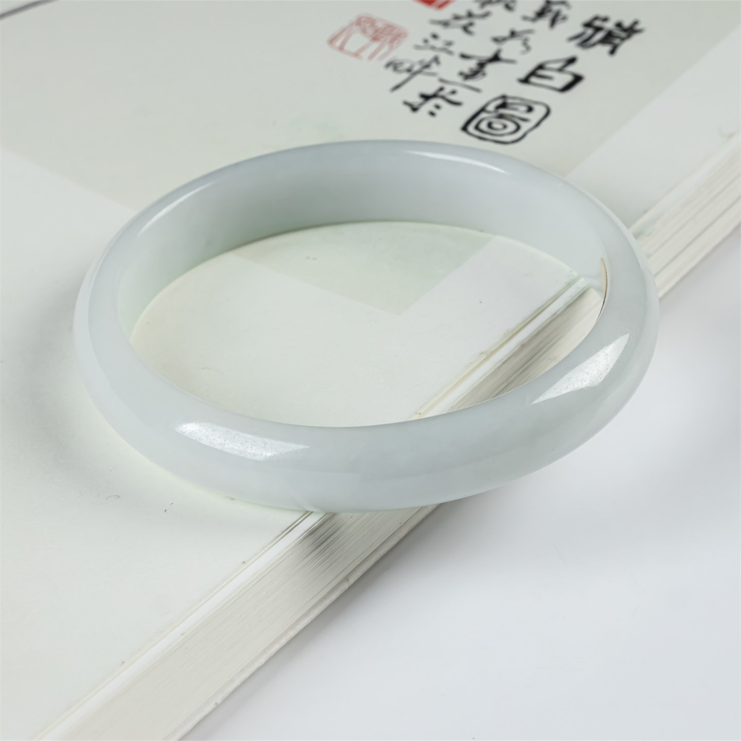 缅甸天然翡翠a货冰糯种54.7圈口贵妃手镯女款椭圆形翡翠玉镯手镯