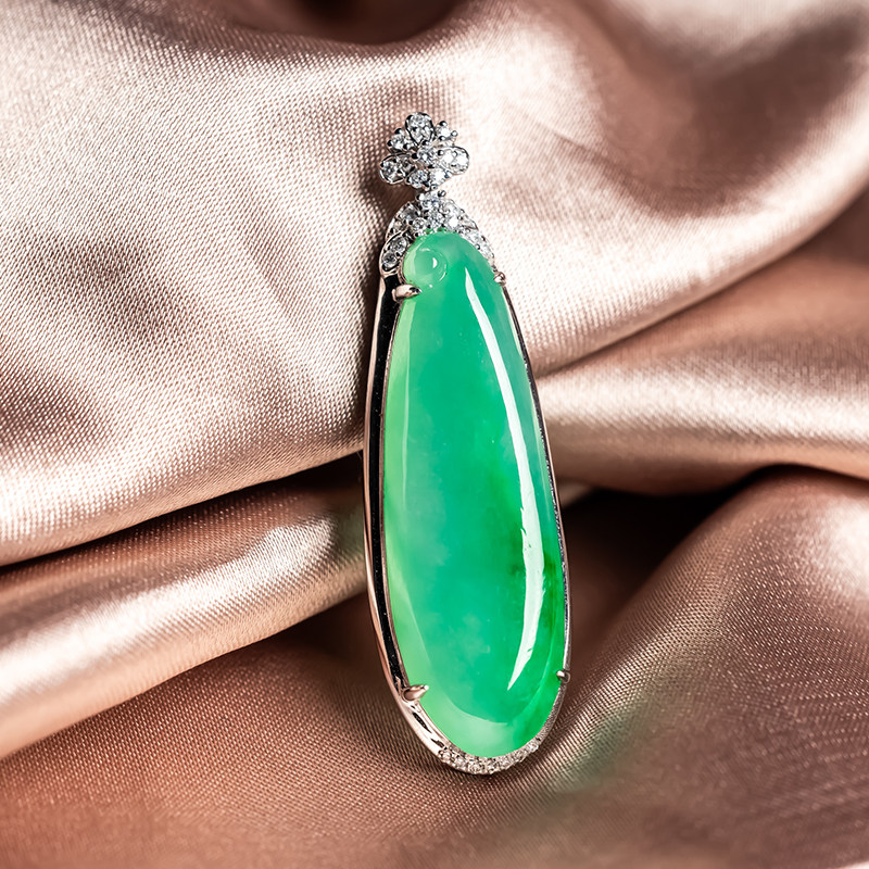 天然翡翠冰种阳绿福瓜翡翠吊坠缅甸玉石18K福瓜冰绿男女款挂件