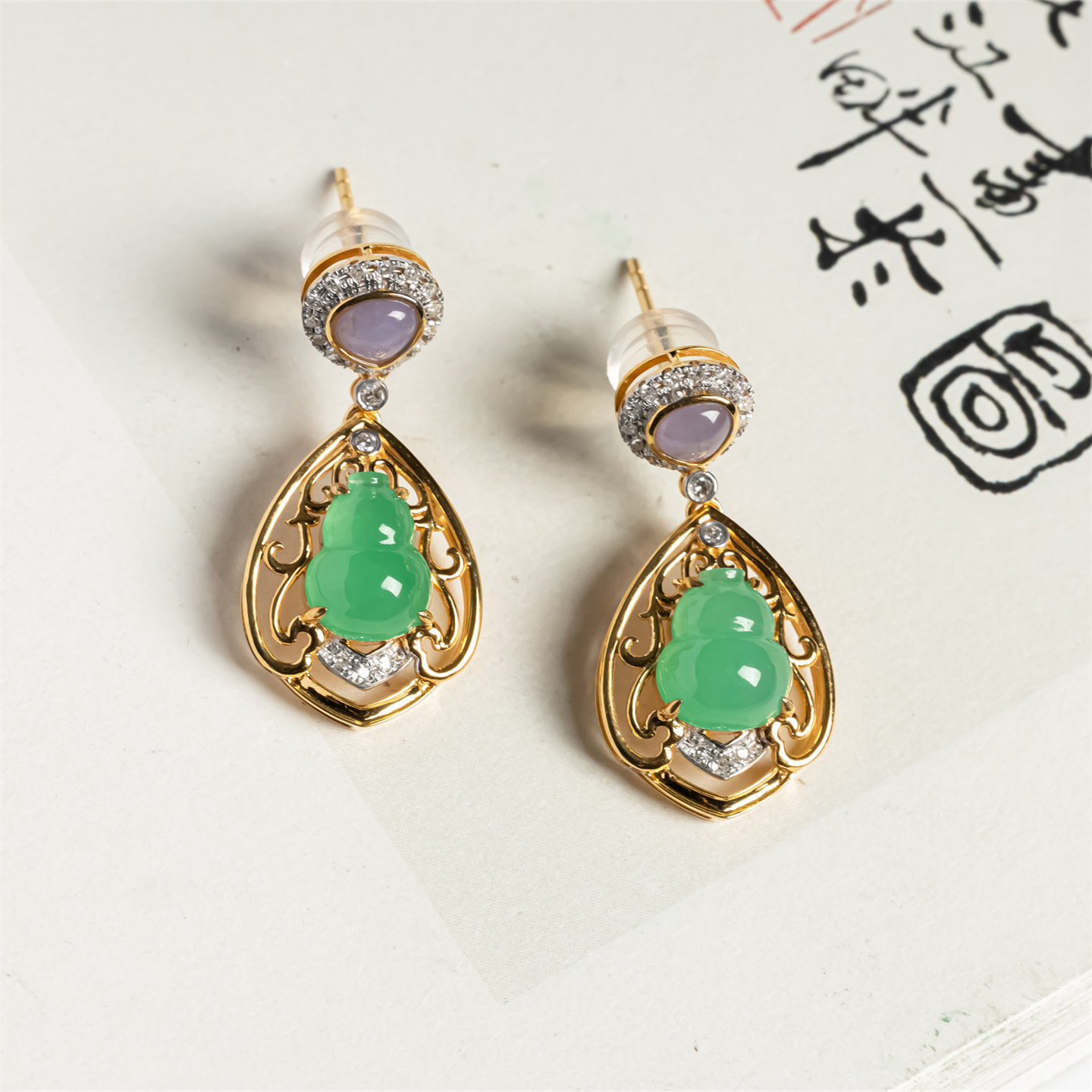 缅甸天然翡翠a货冰种阳绿葫芦耳坠18K金女款紫蛋面时尚葫芦玉耳钉