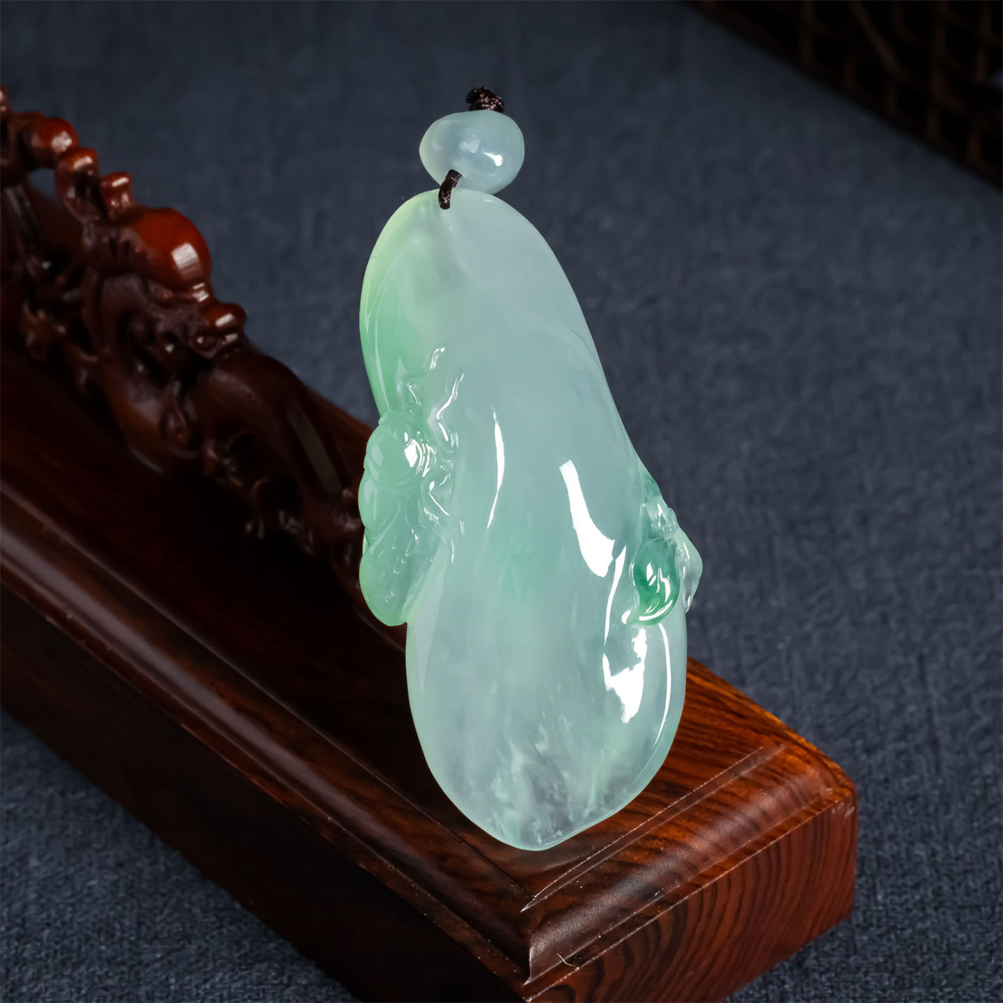 缅甸天然翡翠A货冰种飘花福瓜如意吊坠男女款厚装福气安康玉挂件