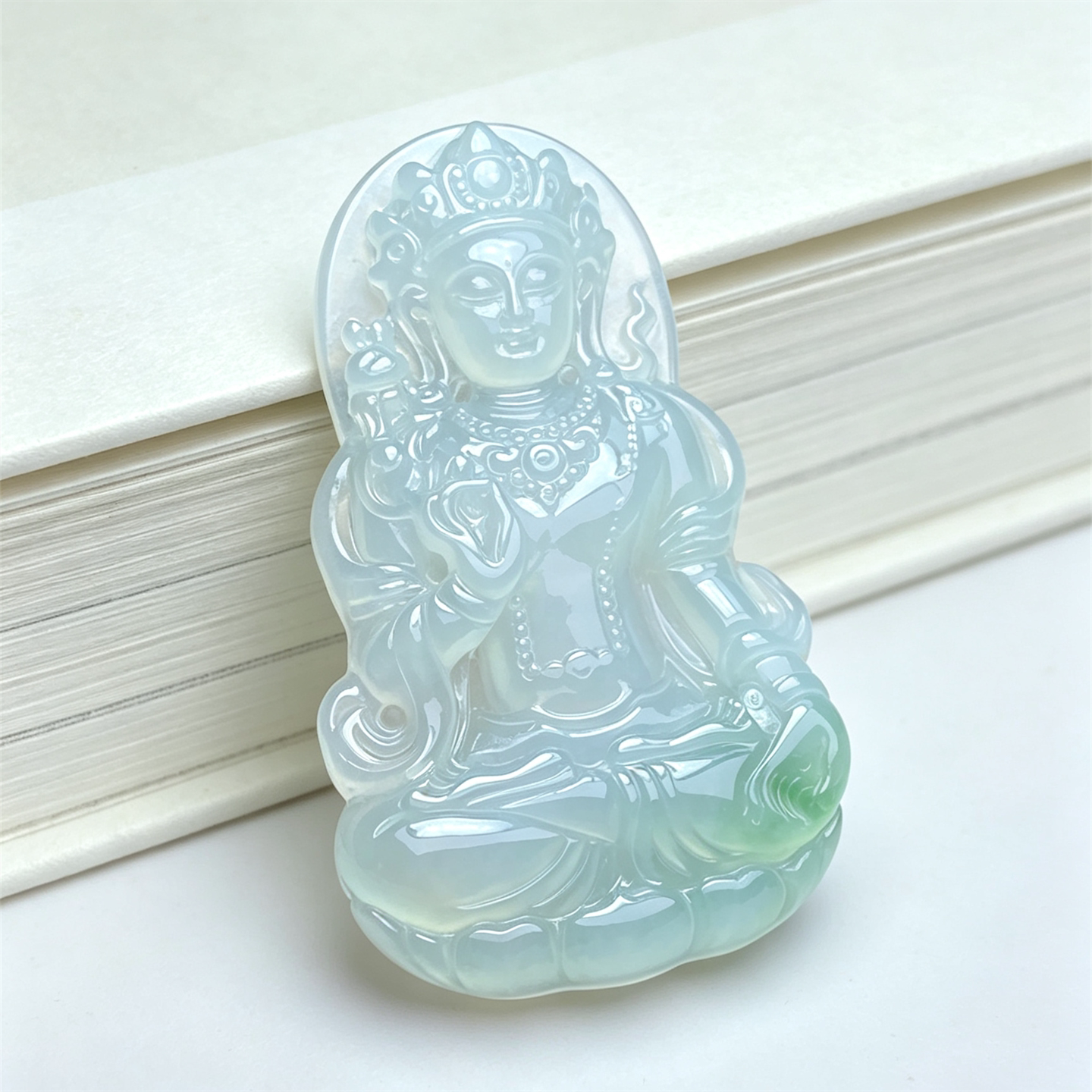 翠贵人冰飘绿男女款度母如意吊坠