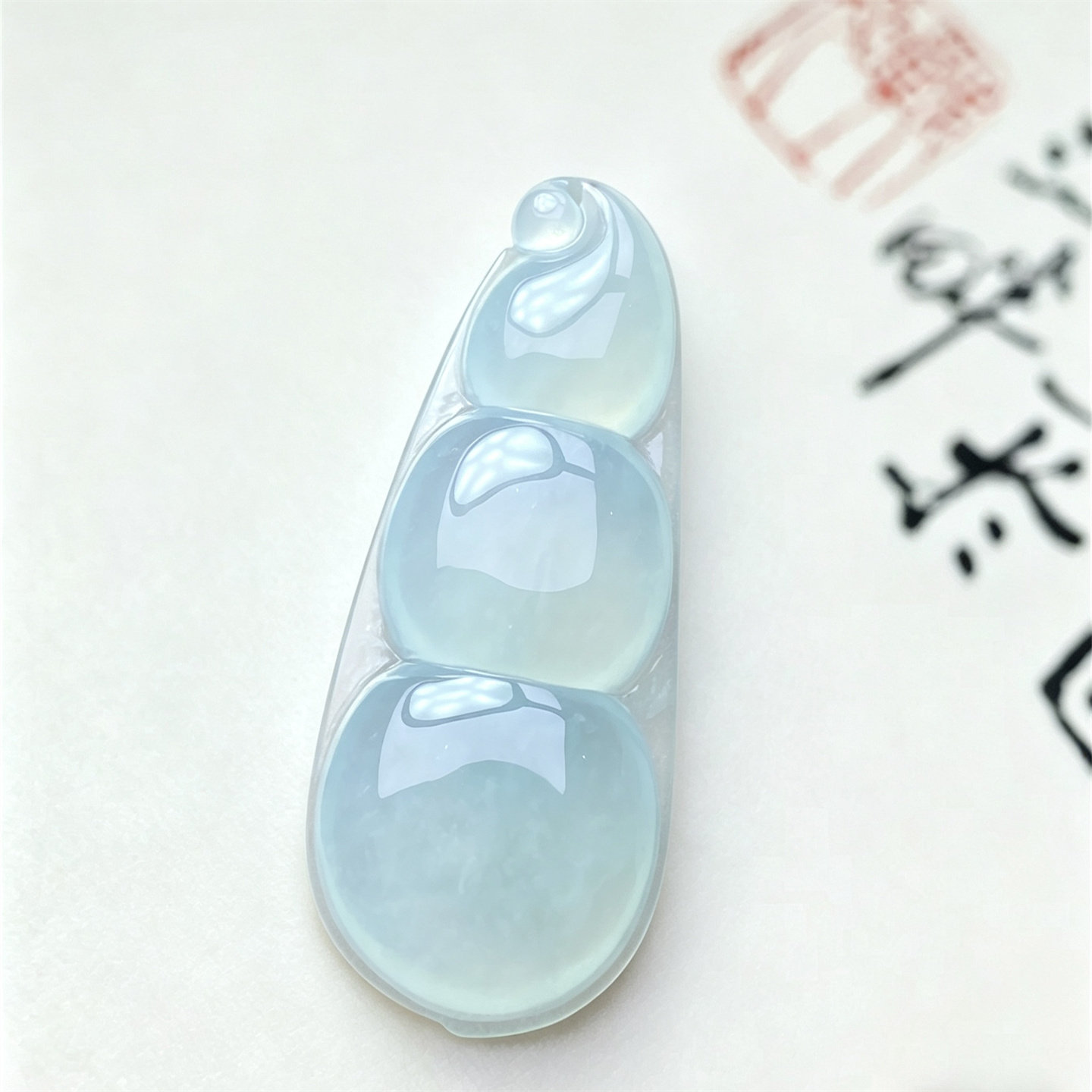 缅甸天然翡翠a货冰种晴绿四季豆吊坠男女款冰透福豆四季平安挂件