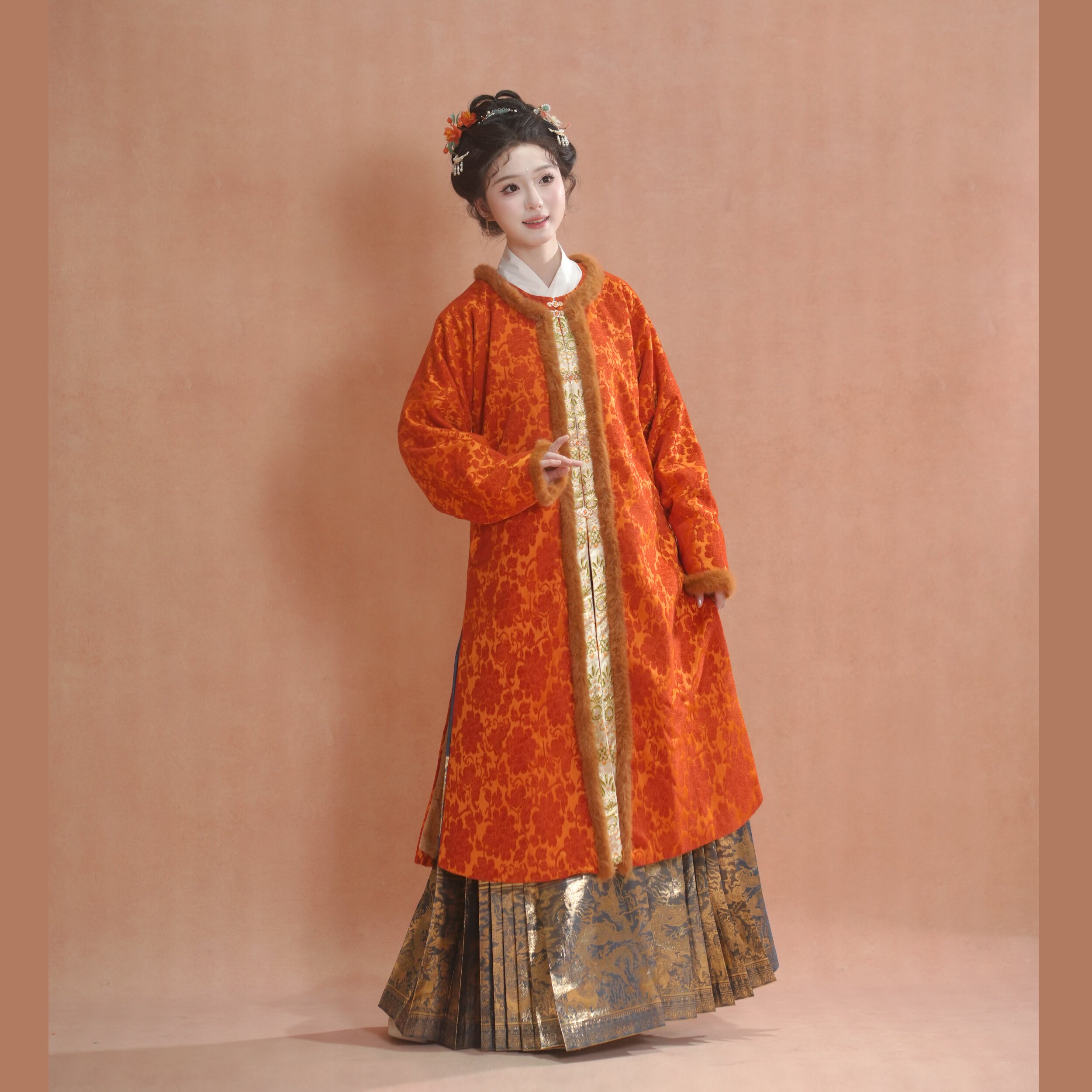 汉墨记【大橘大利】明制万历长袄保暖加绒仿漳绒圆领对襟汉服女冬