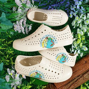 雨鞋 crazy 情侣户外溯溪沙滩凉鞋 小王子联名亲子洞洞鞋 ativ夏新款