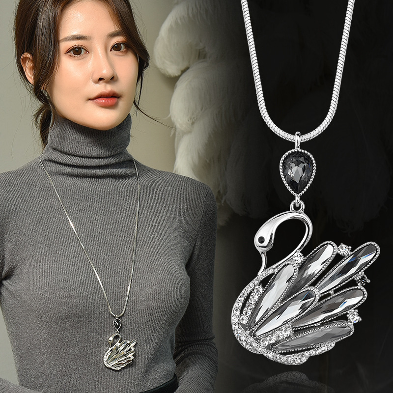 韩版秋冬时尚气质天鹅毛衣链女欧美水晶百搭长款项链配饰品