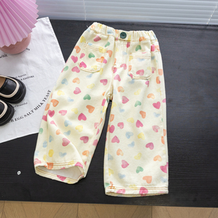 春装 潮宝宝洋气爱心裤 新款 时髦休闲直筒长裤 子 儿童韩版 女童牛仔裤