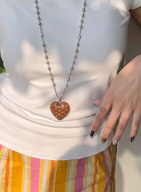 韩系博主同款咖色波点爱心珍珠项链女简约ins小众百搭长款毛衣链