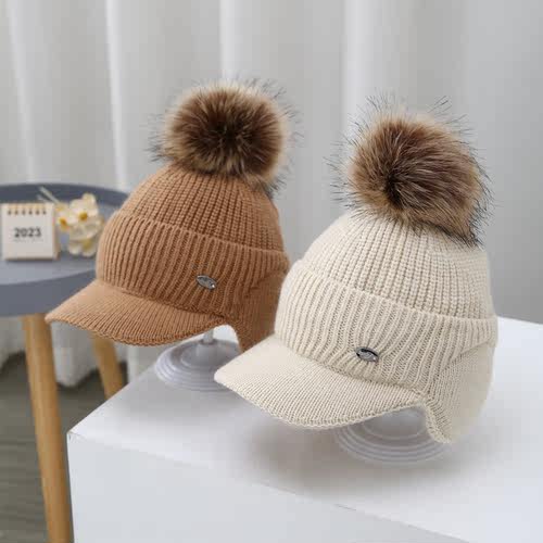 其他针织鸭舌帽弯檐护耳百搭帽子