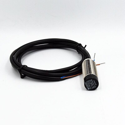 全新 接近开关传感器LR18XBN08 LR18XBF05 LR18BF08DNO/DPOY-E2